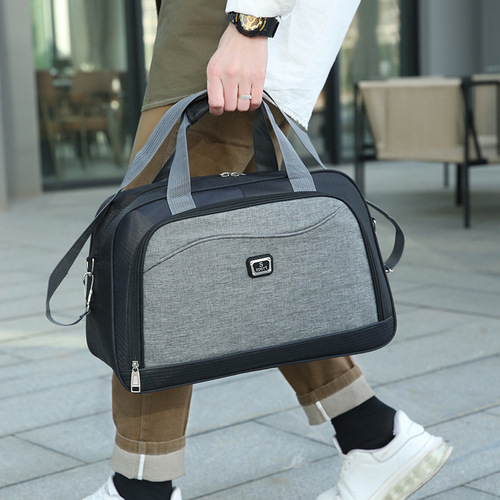 Travel bag for women, large capacity outdoor training fitness handbag for men, short trip lightweight student luggage bag, bulk pack