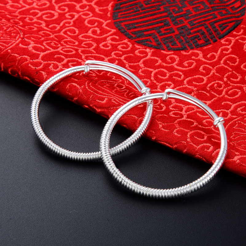 S990 pulsera de plata llena joyas de bebé masculino y femenino en forma de resorte push-pull pulsera bebé de un mes de edad cien días de edad pulsera de regalo