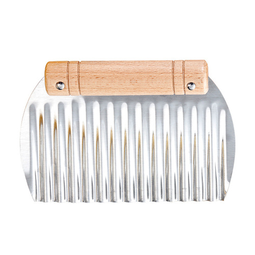 Factory supplies creative stainless steel kitchen knife, integrated corrugated potato knife, special wolf tooth knife for French fries, corrugated knife wholesale