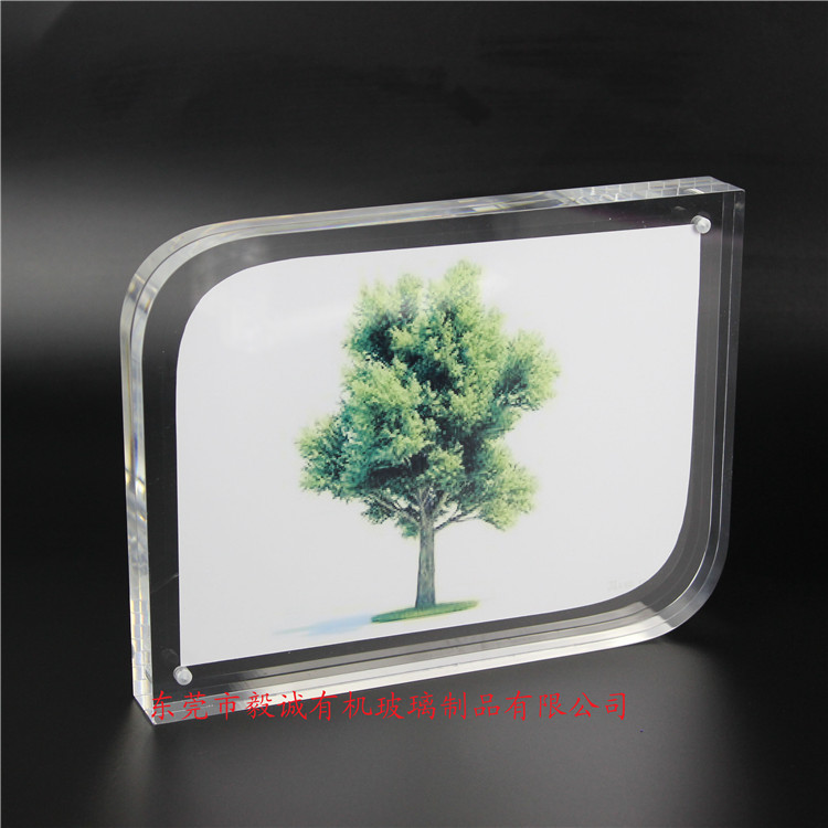 供应 亚克力强磁相框 有机玻璃相框  品质保证尺寸可定 制