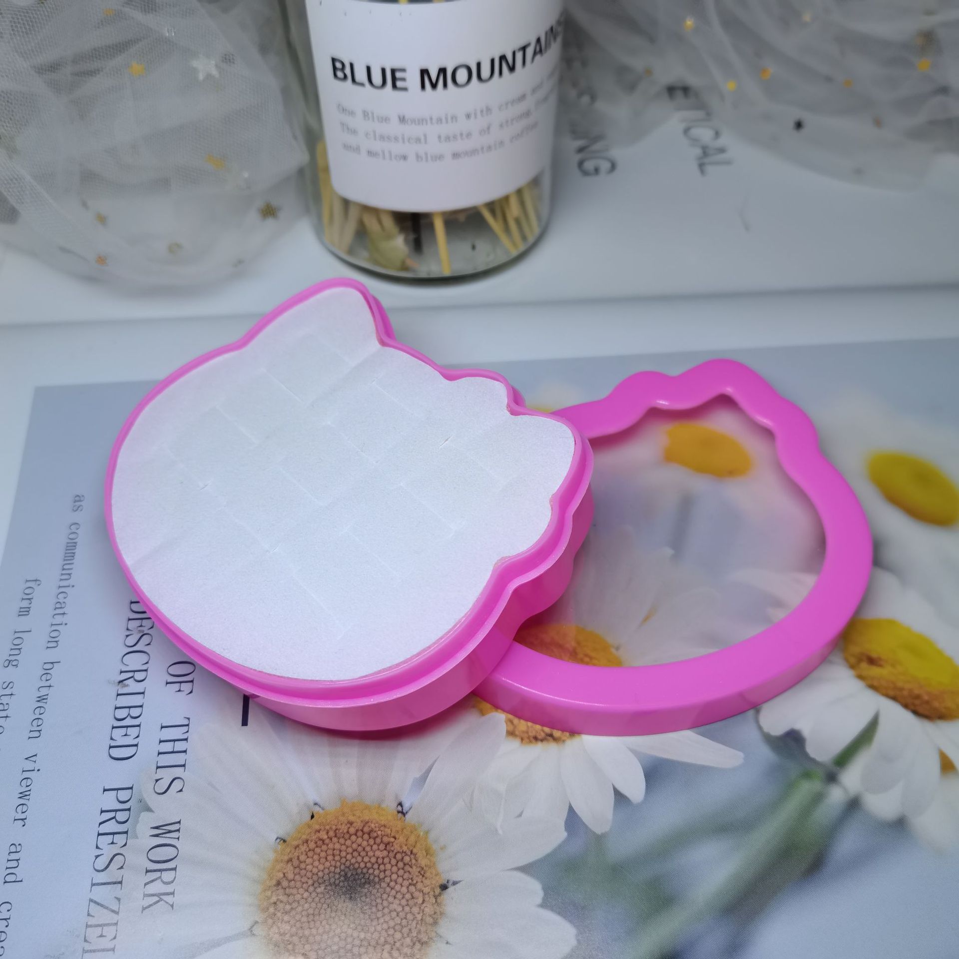 厂家批发新粉色包装盒KT猫戒指盒创意礼盒纯色猫咪收纳盒耳钉盒