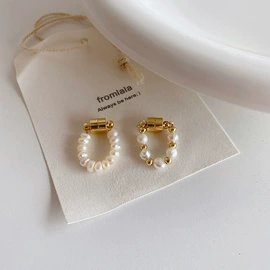 手链;项链;耳环