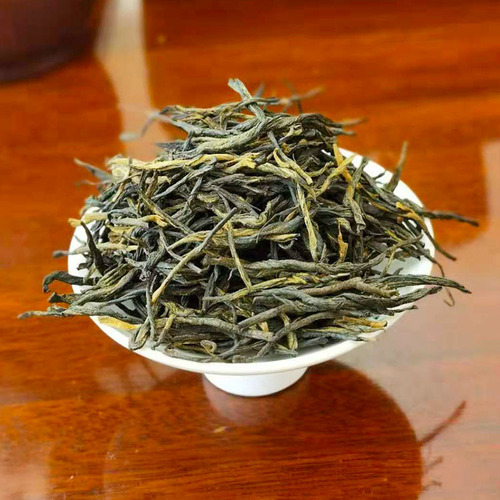20 grams of Fengqing Dian Hong black tea sample per pack, including Golden Needle, Gold Thread, Gold Tip, Wild Red, Ancient Tree Red, and China Red.