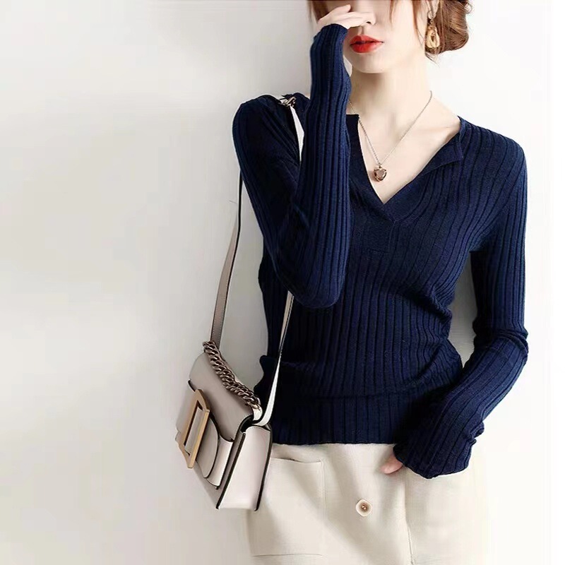 Korean V-Neck Slim-Fit Sweater for Female Students, Solid Color Knit Base Shirt, Sexy Style Top for Layering