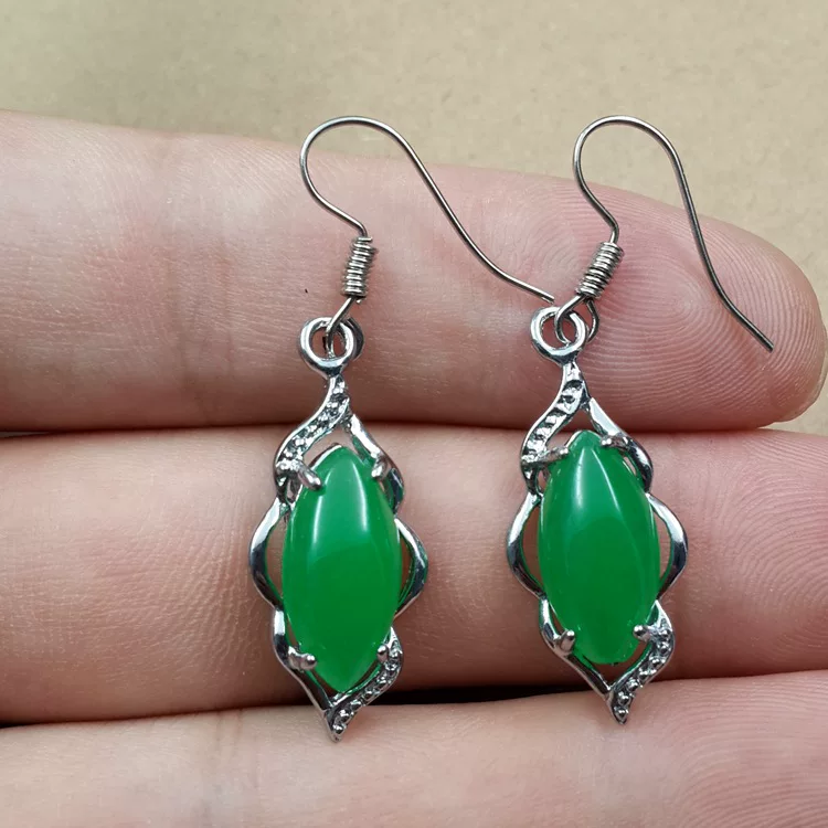 Quartz earrings jade, cat's eye, with gem