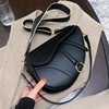 Retro shoulder bag, trend fashionable bag strap, trend of season, Korean style, simple and elegant design, internet celebrity
