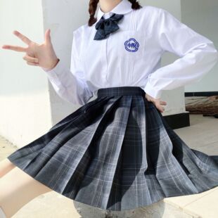 ̨���������r����Ů����r����ͬ��У���L�丽�д̽������r��
