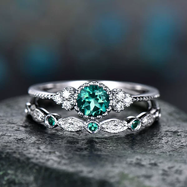 Green diamond