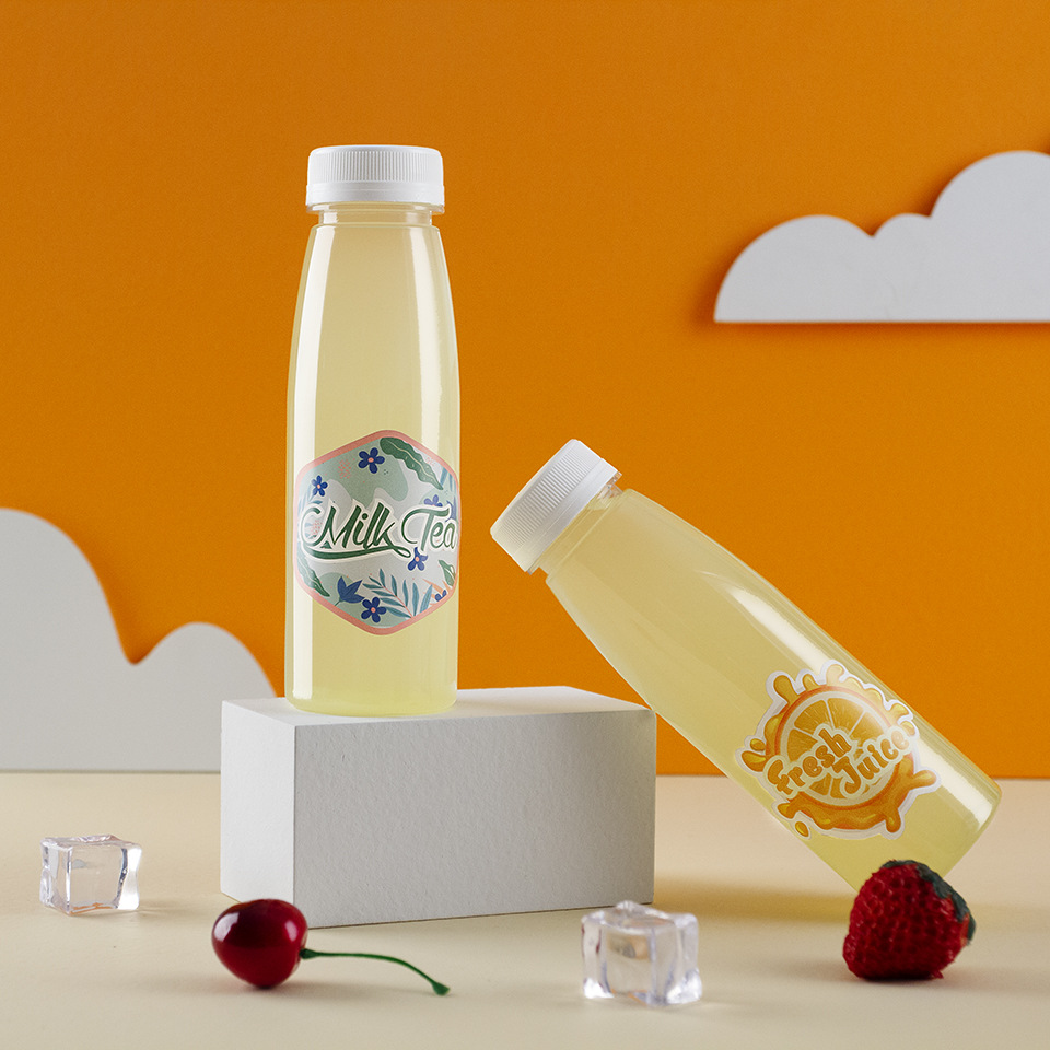 Transparent plastic iced tea