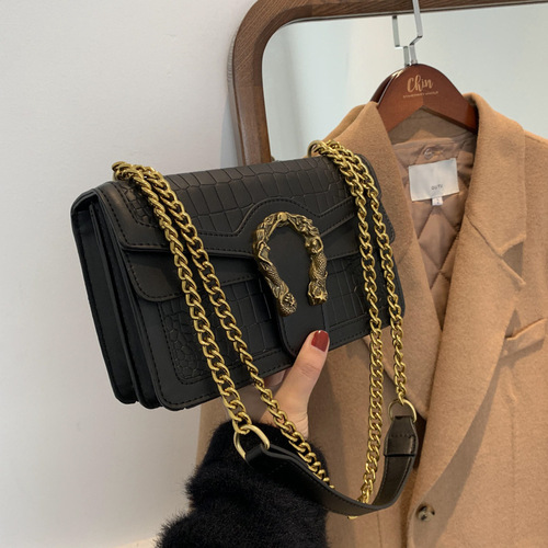 Factory Direct Supply Autumn/Winter Women's Bag New Trend Chain Stone Texture Quality Fashion Shoulder Bag Crossbody Small Square Bag