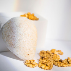 New Arrival Walnut Seed Exfoliating Konjac Face Sponge, Water-Droplet Shape, Plant-Based Cleansing Puff
