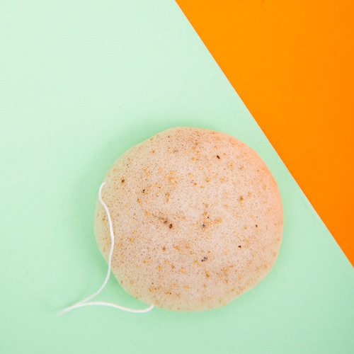 New Arrival Walnut Seed Exfoliating Konjac Face Sponge, Water-Droplet Shape, Plant-Based Cleansing Puff