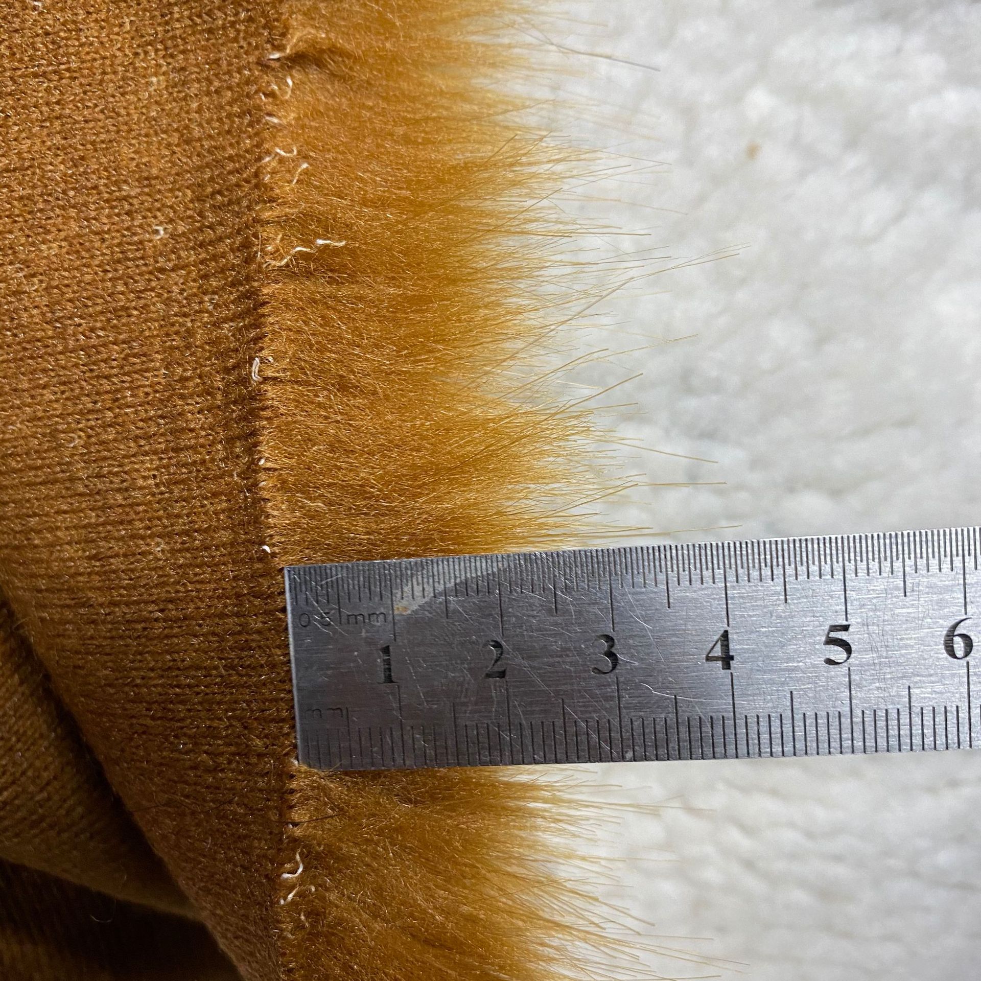 Precio de fábrica de piel de zorro en stock 3CM piel de zorro de alta imitación felpa ropa de piel artificial felpa