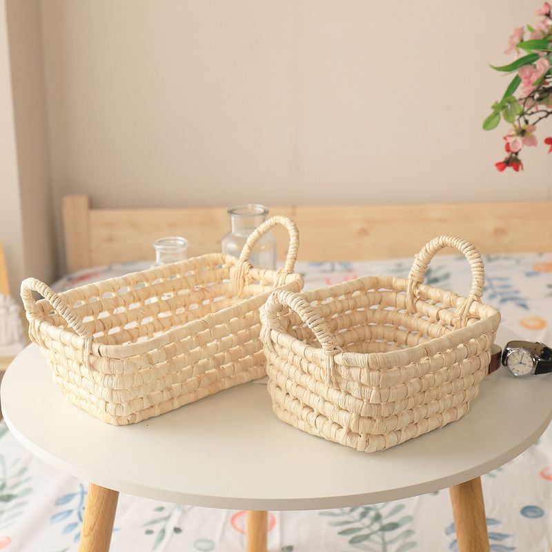Ins Pastoral Style Straw Storage Basket Corn Skin Nordic Sundry Snacks Desktop Storage Box Handmade Woven Basket