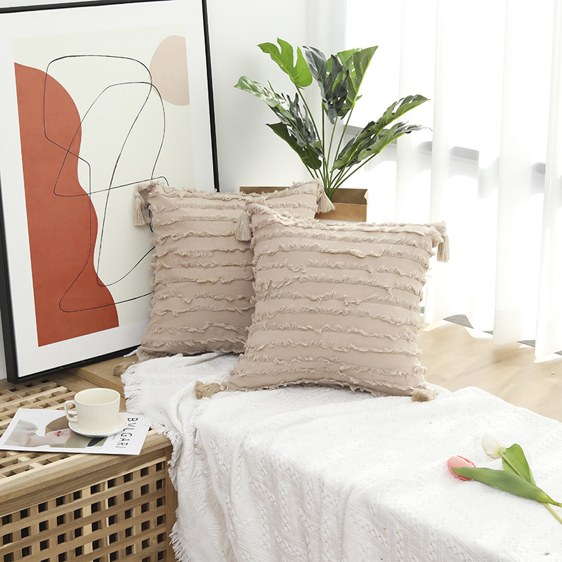 Carga de fábrica ins estilo Amazon algodón y lino corte flor encaje sofá cojín moderno color sólido borla almohada noche