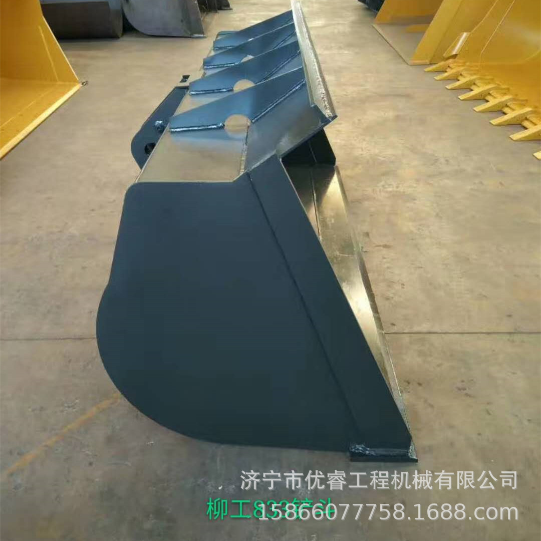 供应铲车配件 柳工833装载机铲斗土方岩石斗 斗齿