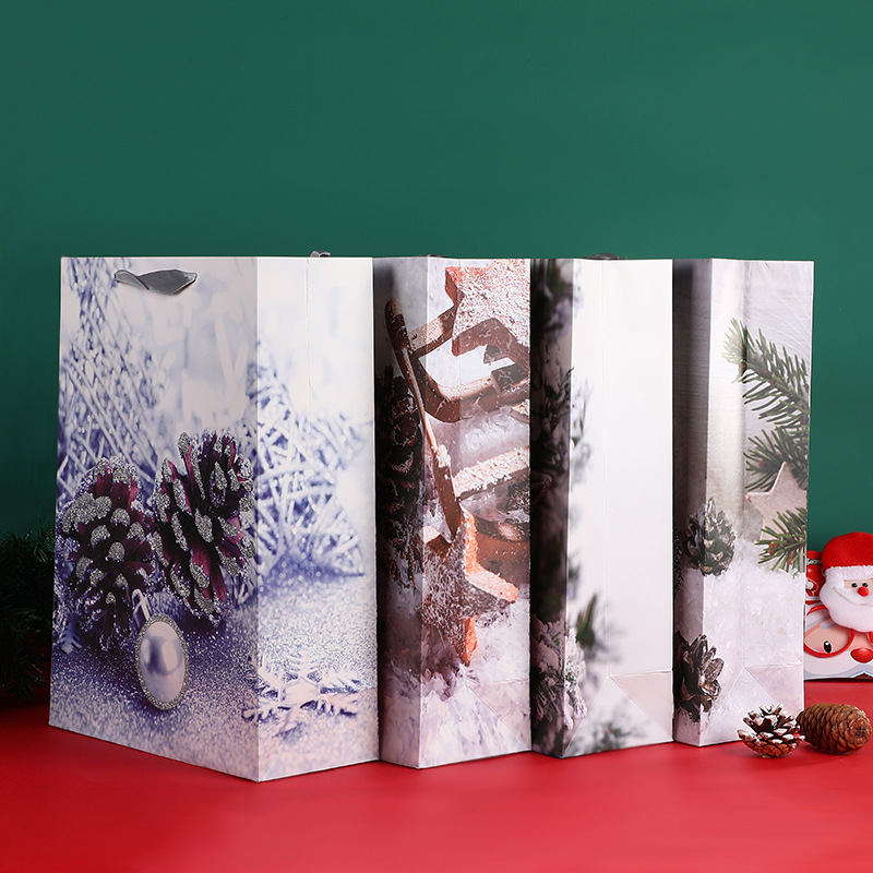 牛皮纸袋批发创意个性圣诞节礼品袋节日礼物包装袋印花手提袋