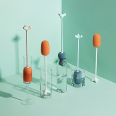 Household triangular vertical cup brush kitchen Japanese long-handled cup cleaning brush no dead ends to remove tea stains sponge bottle brush