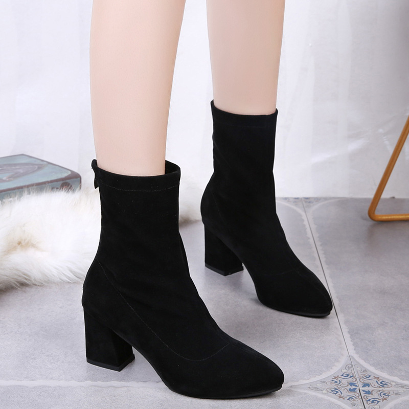 Botas cortas de mujer Otoño e Invierno Nuevas botas elásticas de invierno botas finas de tacón grueso botas de moda de estilo británico de verano para mujer