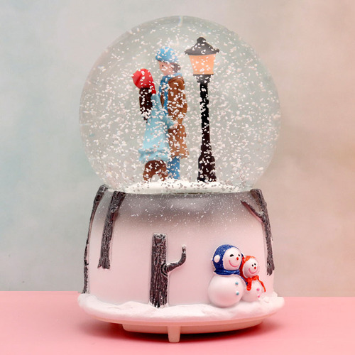 Couple falling snow crystal ball music box Sky City music box as a birthday and Christmas gift for girlfriend and girl