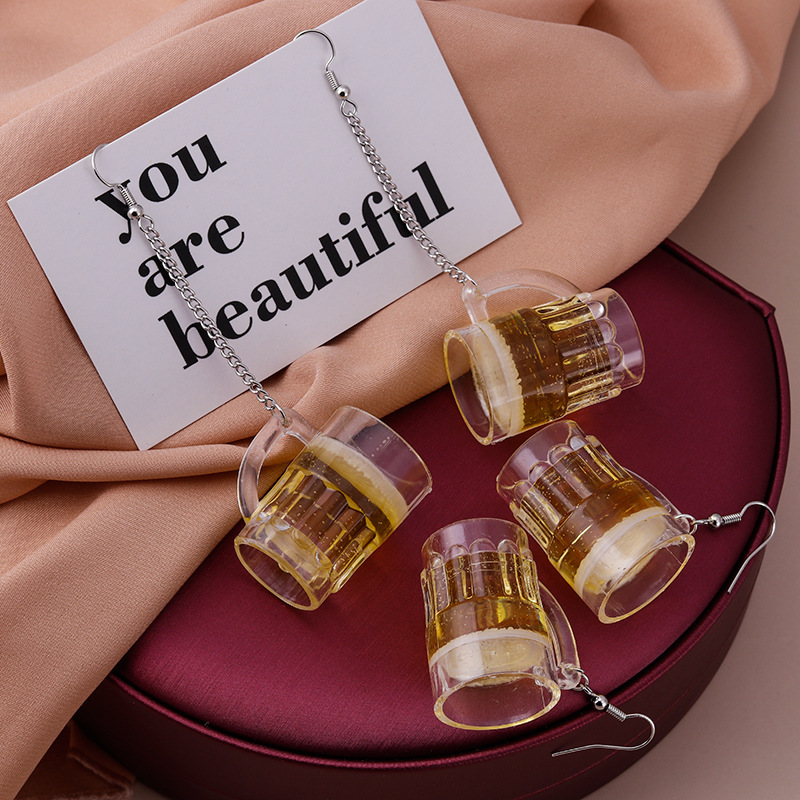 Cross-border creative jewelry exaggerated hip-hop girl nightclub style beer mug earrings chain tassel earrings