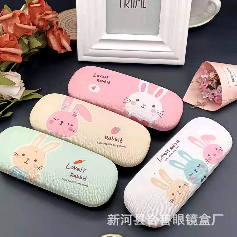 Wholesale Glasses Case for Boys and Girls Portable Anti-Pressure and Anti-Stress Ultra-Light Simple Student Myopia Eye Box with Logo Printing
