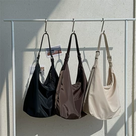 女士单肩包;女士斜挎包;女士手提包