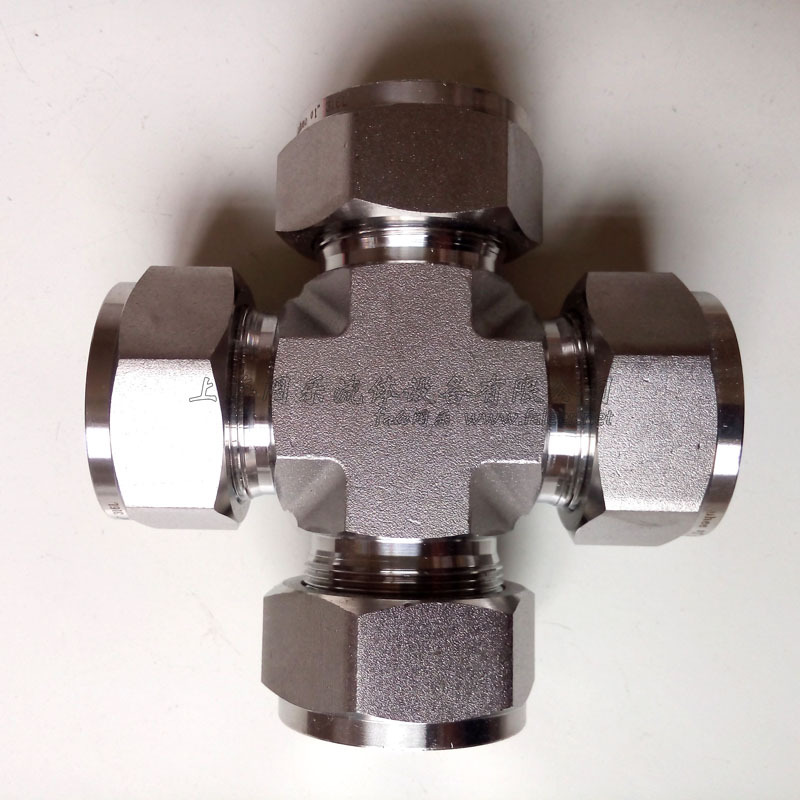 供应不锈钢四通卡套接头 XC XC-RN XD XD-RN多款供选欢迎订购