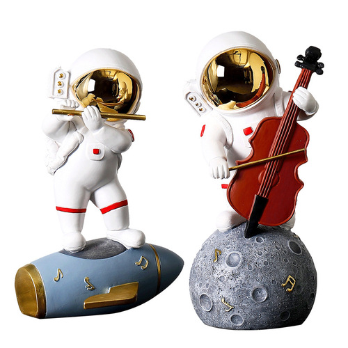 Creative band astronaut ornaments astronaut Nordic living room desktop light luxury home decoration small ornaments gifts