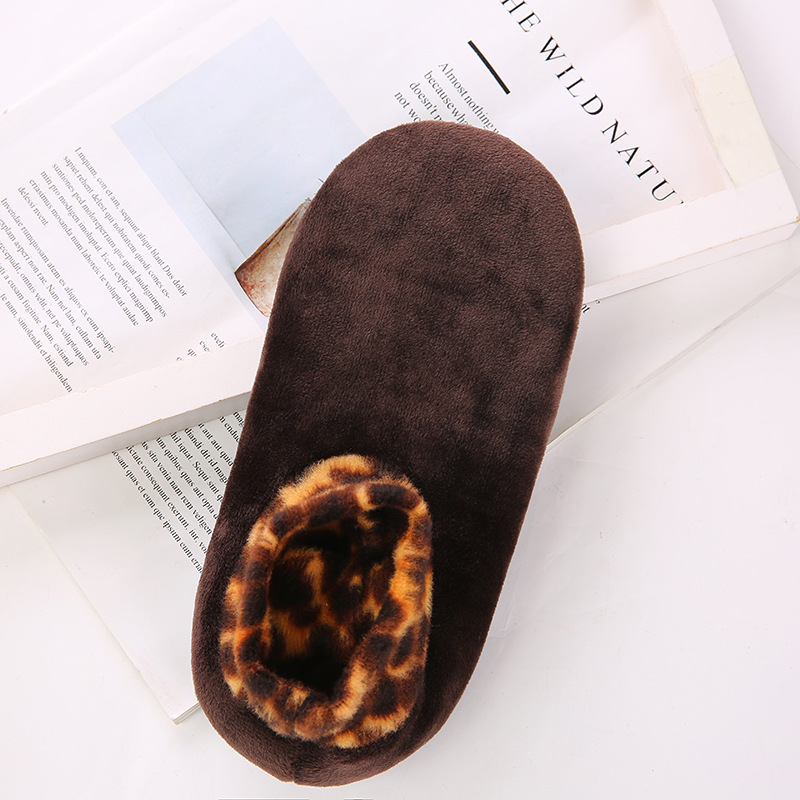 Calcetines de piso forrados de lana engrosados adultos Otoño e Invierno hombres y mujeres de dispensación suave antideslizante súper suave cálido Centro de Educación Temprana Calcetines