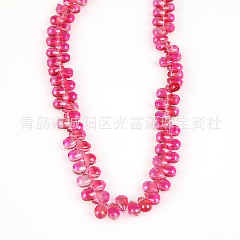 Glossy glass pendant drop-shaped