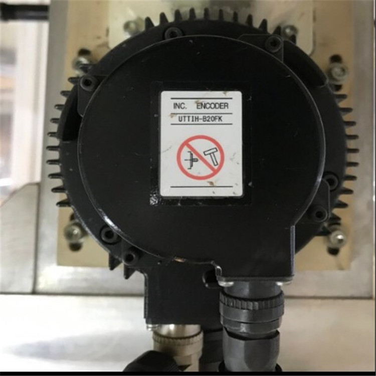 UTSIH-B17CK安川编码器UTTAH-B17PL UTTAH-B20FL SGMGH-55ACA6C