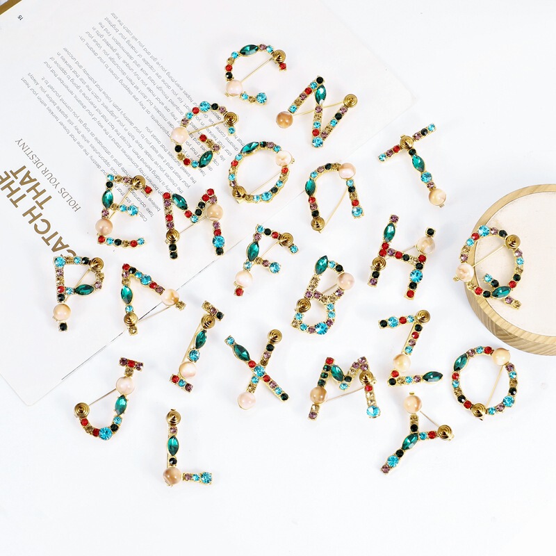 Metal New Alloy European and American 26 Letter Brooch Colorfulful Diamond Turquoise Brooch
