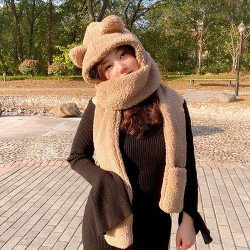 Winter New Warm Thick Fleece Plush Rabbit Ear Animal Hat Gloves Scarf Bear Set Hat Factory