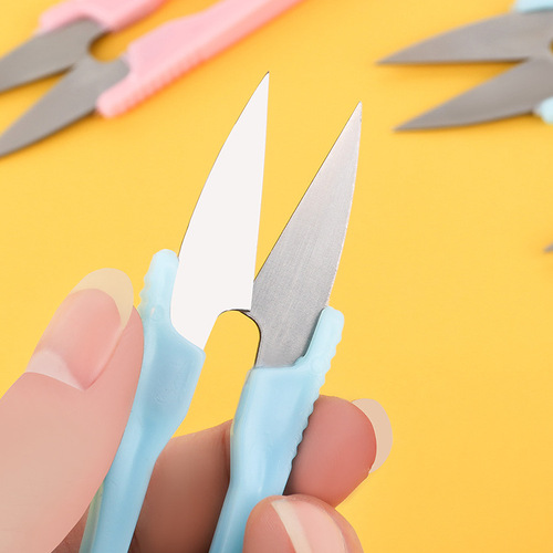 Household colorful U-shaped small scissors manufacturer cross stitch spring yarn trimmer thread scissors individually packaged tailor's yarn scissors