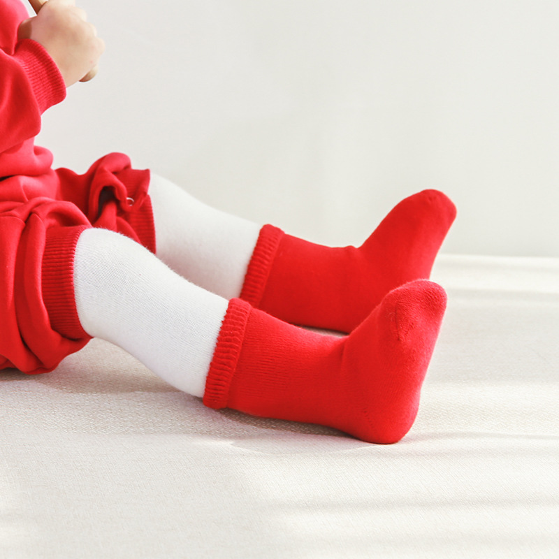 20 Otoño e Invierno Nuevos calcetines de bebé Terry calcetines de bebé engrosados boca suelta año de nacimiento Año Nuevo calcetines rojos calcetines de los niños