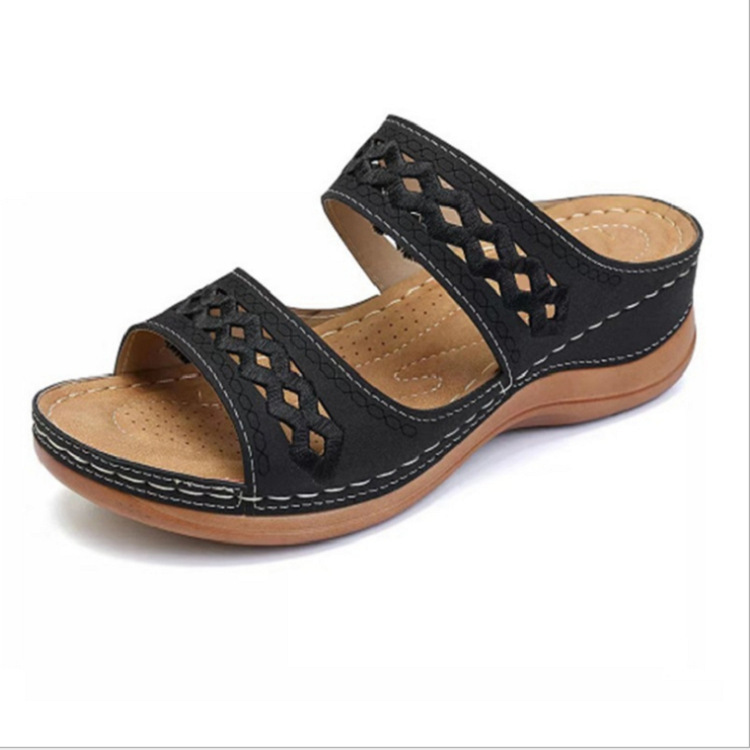 Summer polyurethane breathable sandals