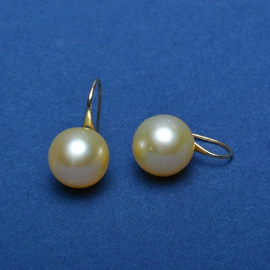 项链;吊坠;天然珍珠项饰