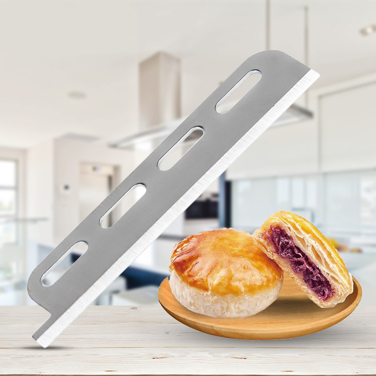 厂家批发 不锈钢j207平刀带孔多功能机械刀片 四孔创意直板刀片