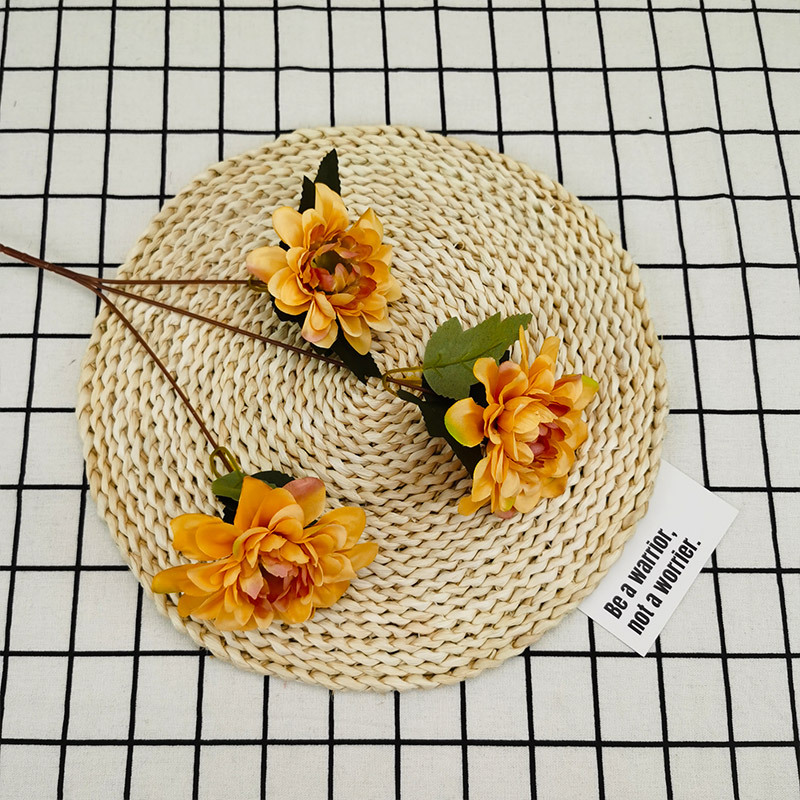 Nueva flor artificial 3-cabeza daliju boda carretera plomo Nordic Home Hotel falso flor Decoración Accesorios de tiro DIY