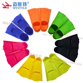 泳镜;泳帽;浮潜套装