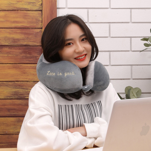 Wholesale student nap pillow U-shaped pillow outdoor car neck pillow nap pillow home travel neck pillow