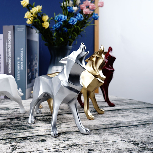 Cross-border Nordic-style creative resin handicrafts animal geometric wolf living room study foyer decorative ornaments