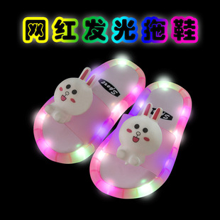 �W�t�l�⃺ͯ��Ь�ļ�Ůͯ�r���⴩ܛ��һ���Ͽɐ�Ů����������Ь