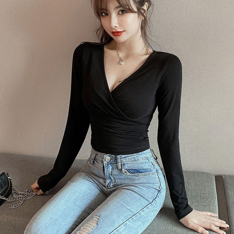 v领打底衫女内搭秋冬修身白色短款露脐性感修身显瘦长袖上衣女244