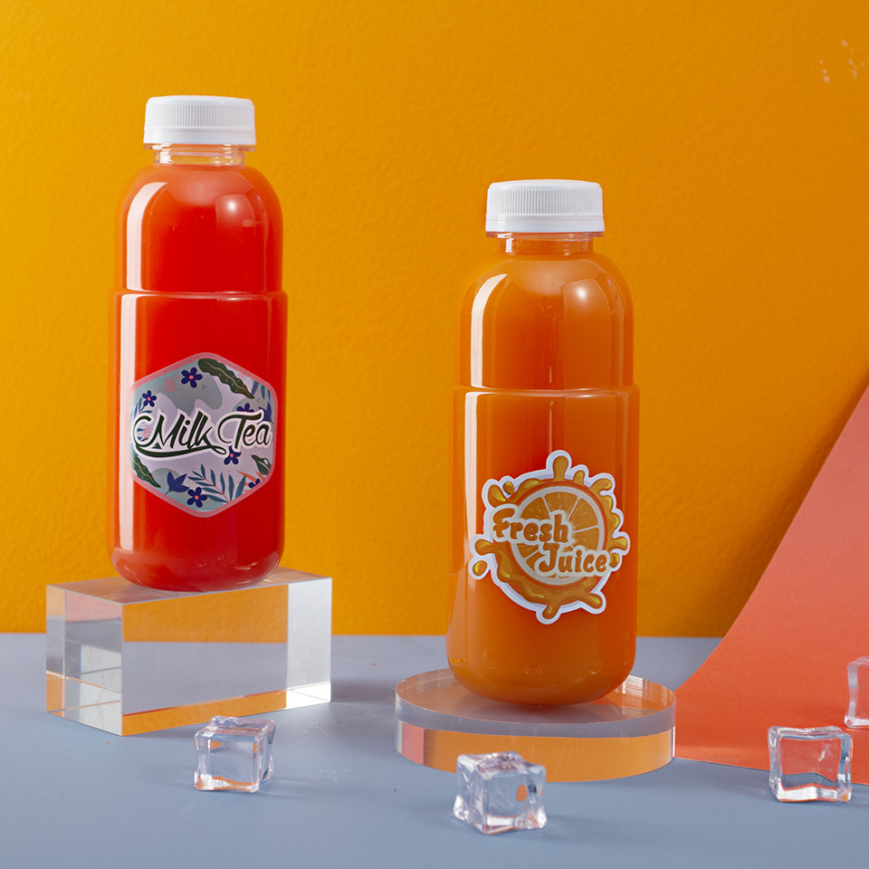 Plastic iced tea
