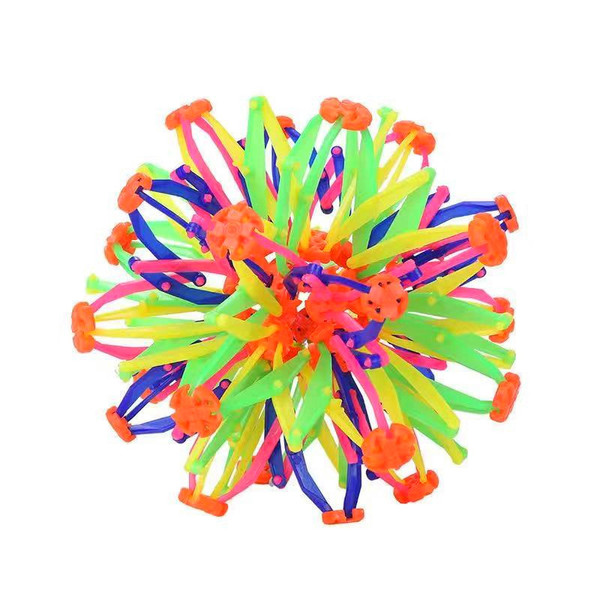 Children's magic telescopic ball player grabs and kicks the flower…