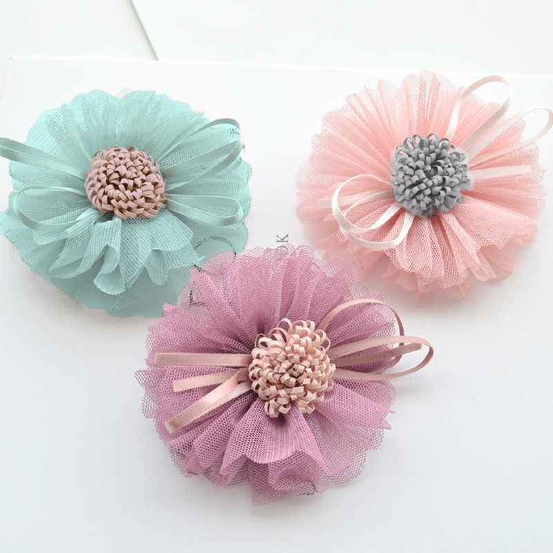 Pack with tassels