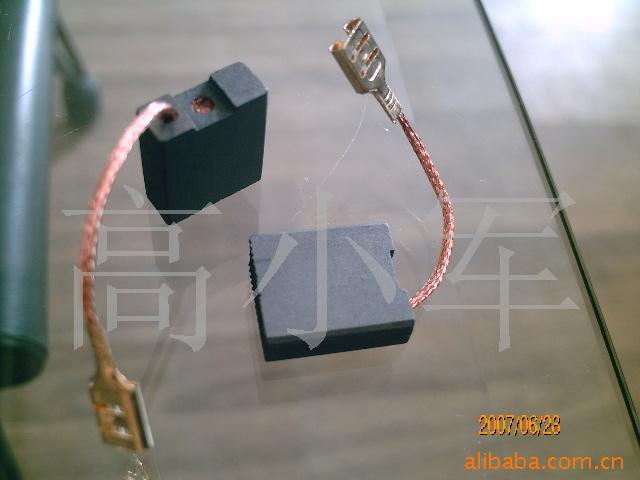 供应230v250v碳刷电刷(图)