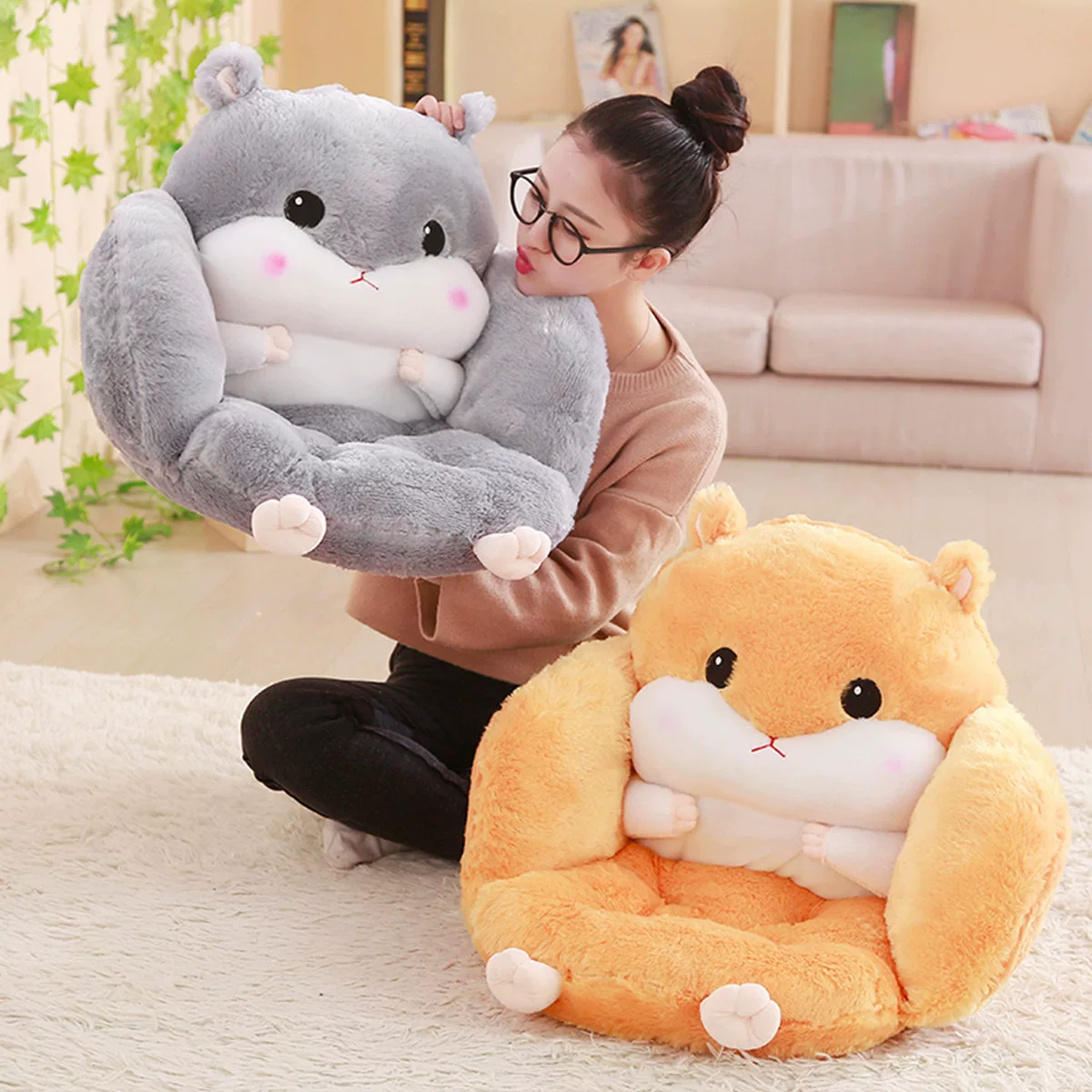 Semi-Enclosed Hamster Plush Seat Cushion, 55 × 45 × 40 cm, Anti-Slip Strap Option